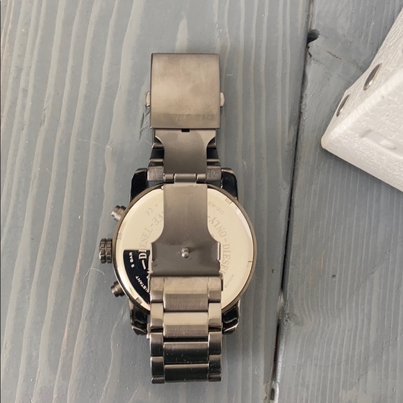 Vintage Diesel silver watch, excellent condition. - Picture 4 of 8